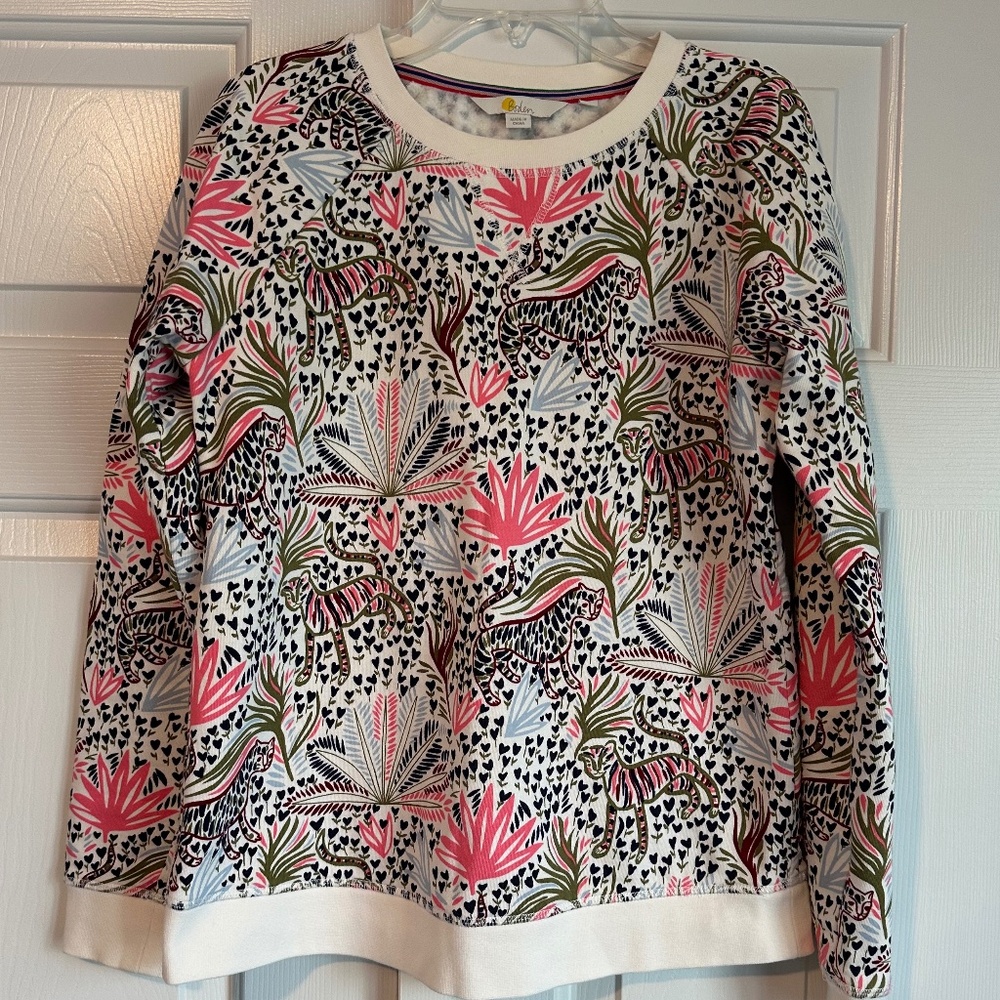 Boden Printed Sweatshirt size XS in Ivory Big Cats Jungle Garden Print
